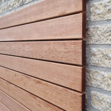 Tuinscherm Elegant 50 Keruing 180x180cm Premium